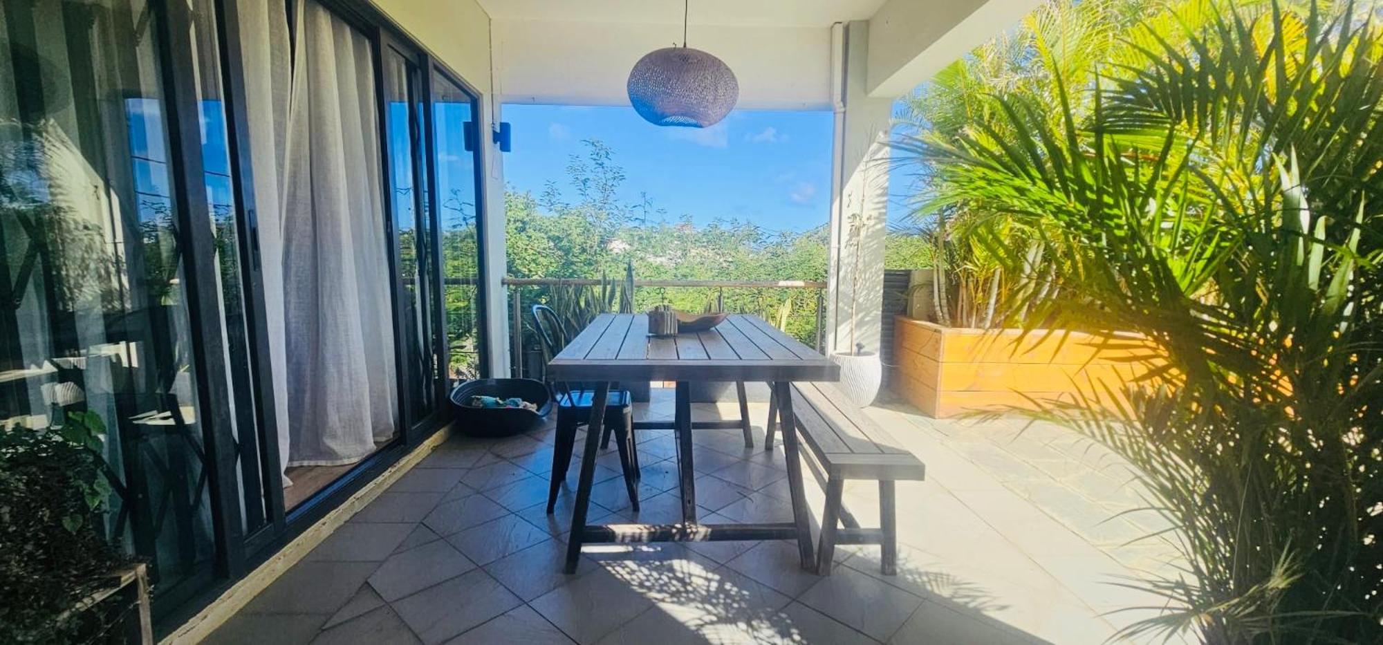 Modern Villa In Grand Bay - Short Walk To Beach Exterior foto